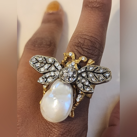 Source Unknown Jewelry - J. Crew Gold and Silver Statement Bee Ring with Pearl Accent